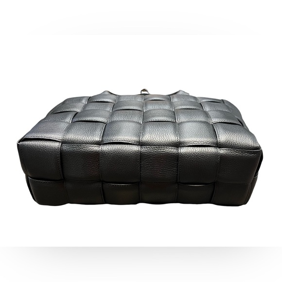 VESTIRSI Margot XL Black Woven Tote - Picture 5 of 6